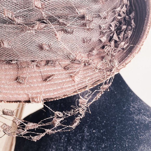 Lord & Taylor Victorian VTG 1940s Steampunk Style Velvet Lace Net Riding Top Hat - Picture 4 of 15